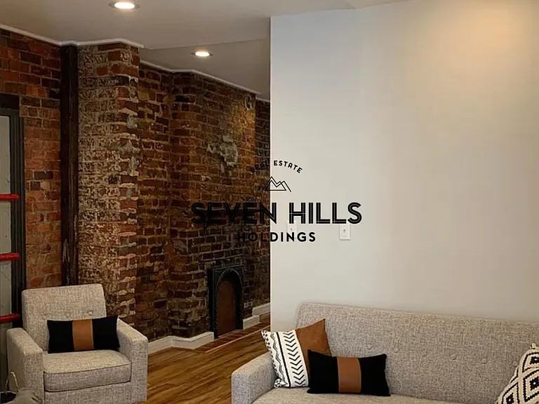 1100 W Clay St #A - Photo 4 of 17