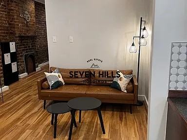 1100 W Clay St #A - Photo 6 of 17