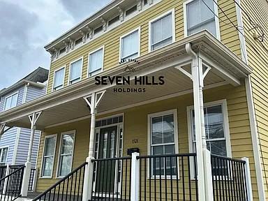 1521 W Leigh St - Photo 2 of 16