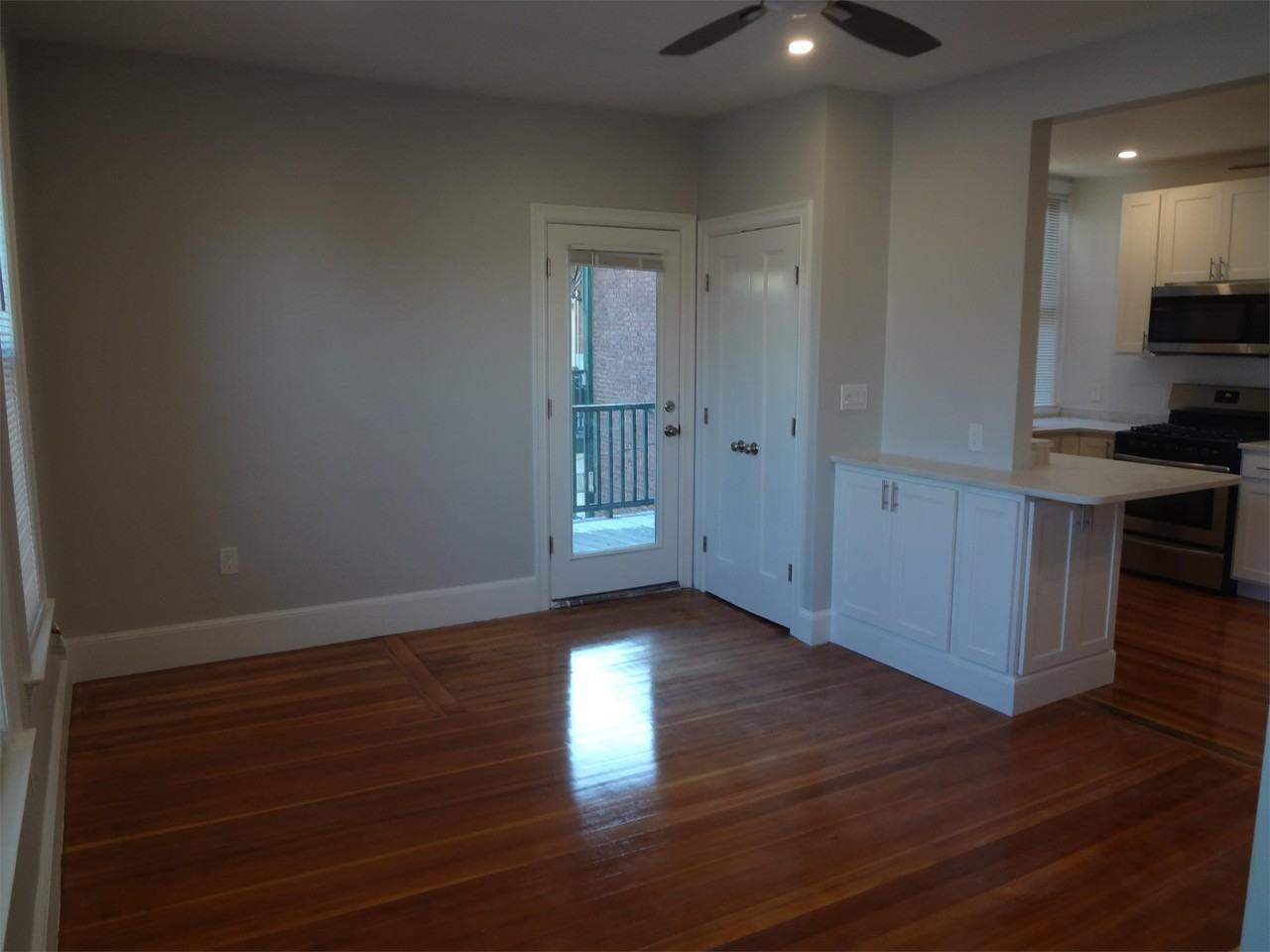 15, 17, 19 Seaverns Ave - Photo 7 of 21