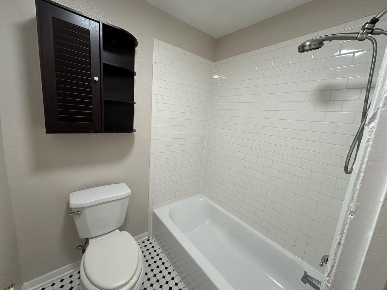 W Alabama (219) - Photo 7 of 19