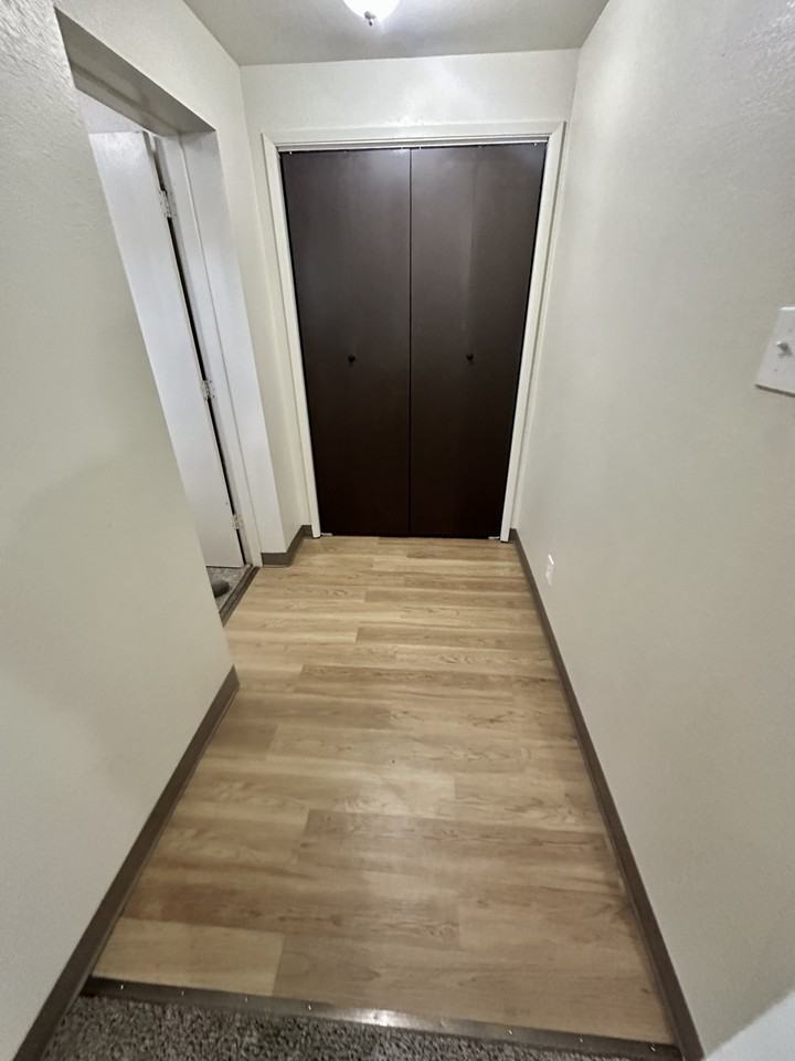 (24) 821 North Hoyt - Photo 6 of 14