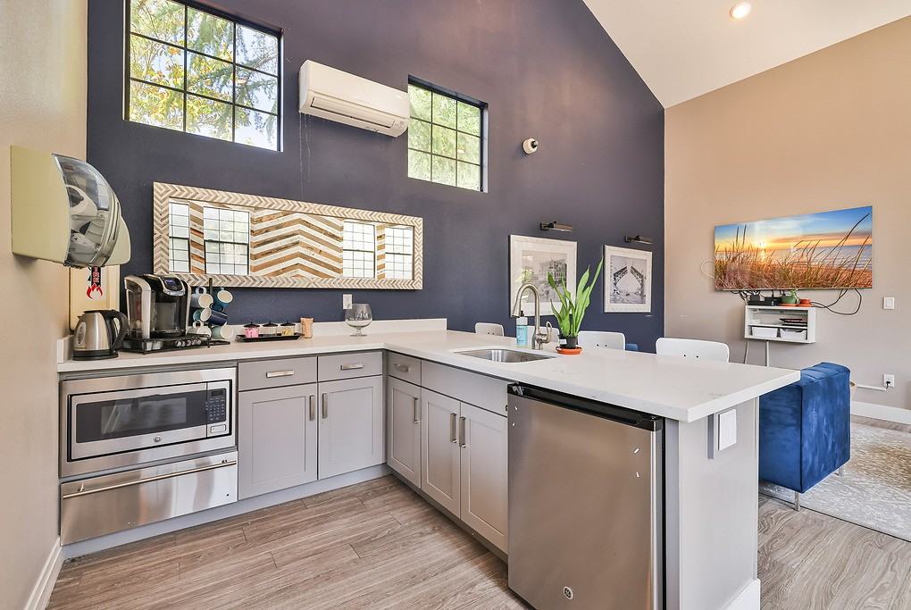 Emerald Ridge - Photo 2 of 47