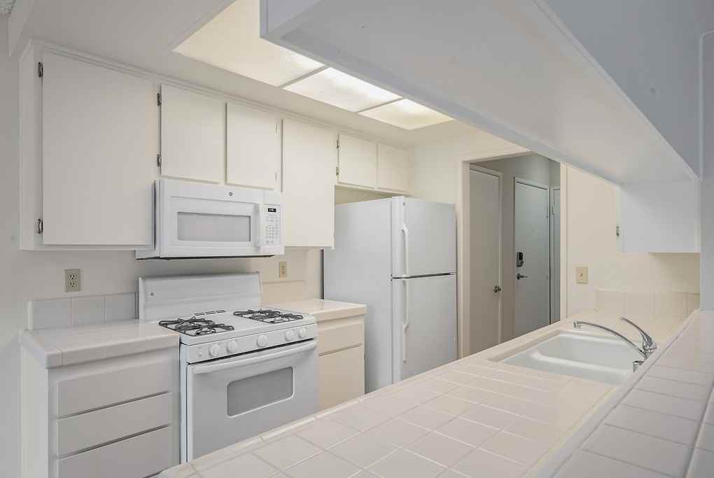 Trabuco Villas - Photo 6 of 34