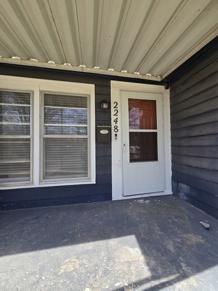 2248 E Aloma St #1 - Photo 2 of 23