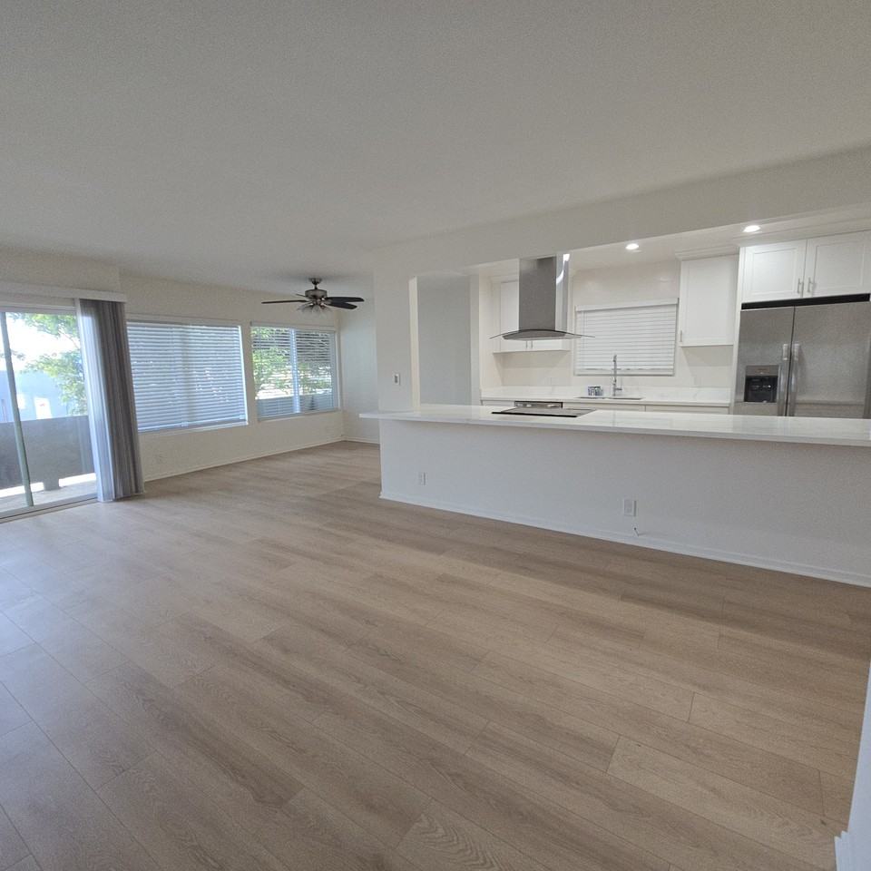 336 Culver Blvd #1 - Photo 2 of 10