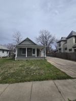 featured image of 250 N Millwood St #1