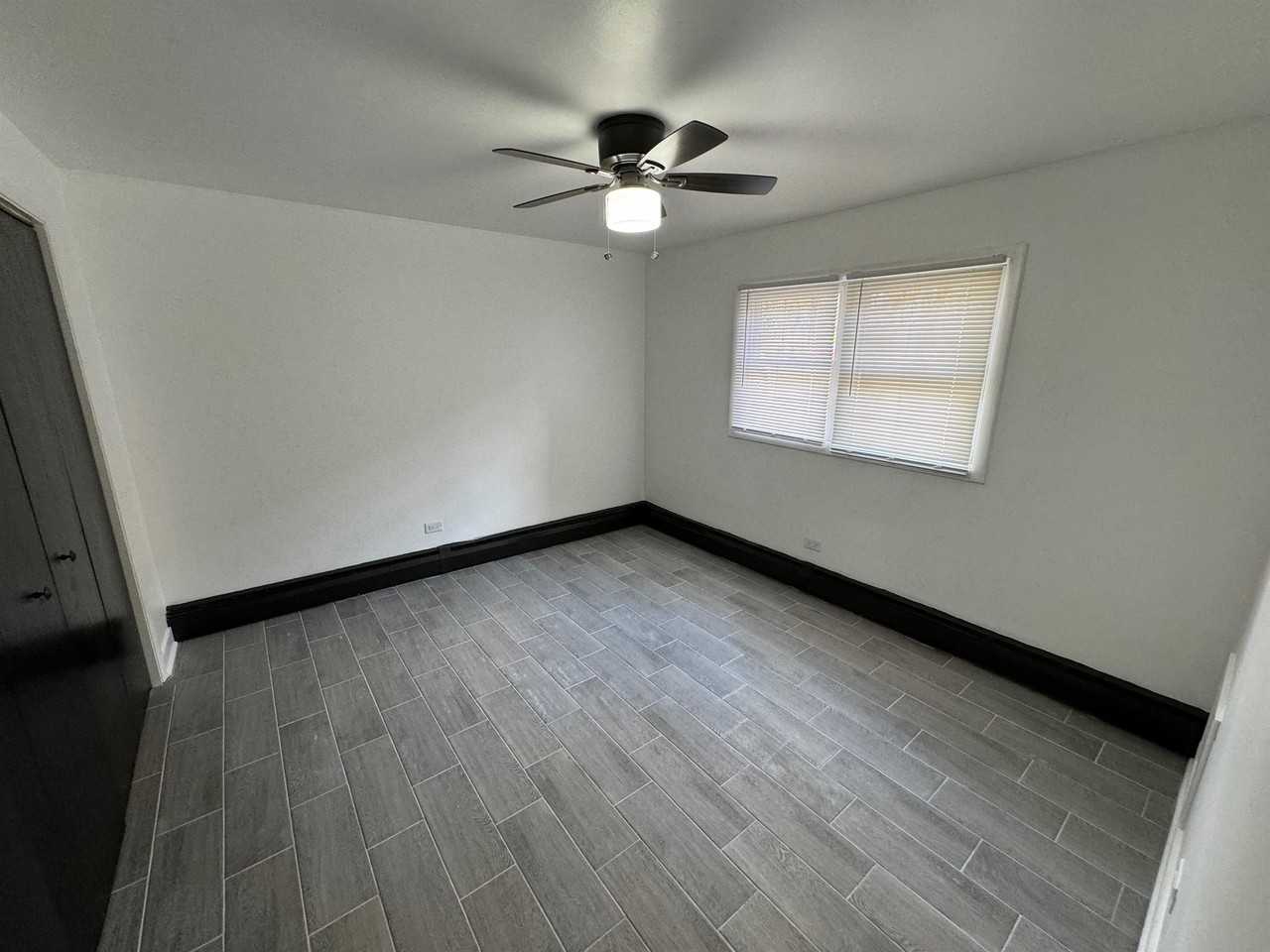 6435-45 South Sayre Avenue - Photo 5 of 7