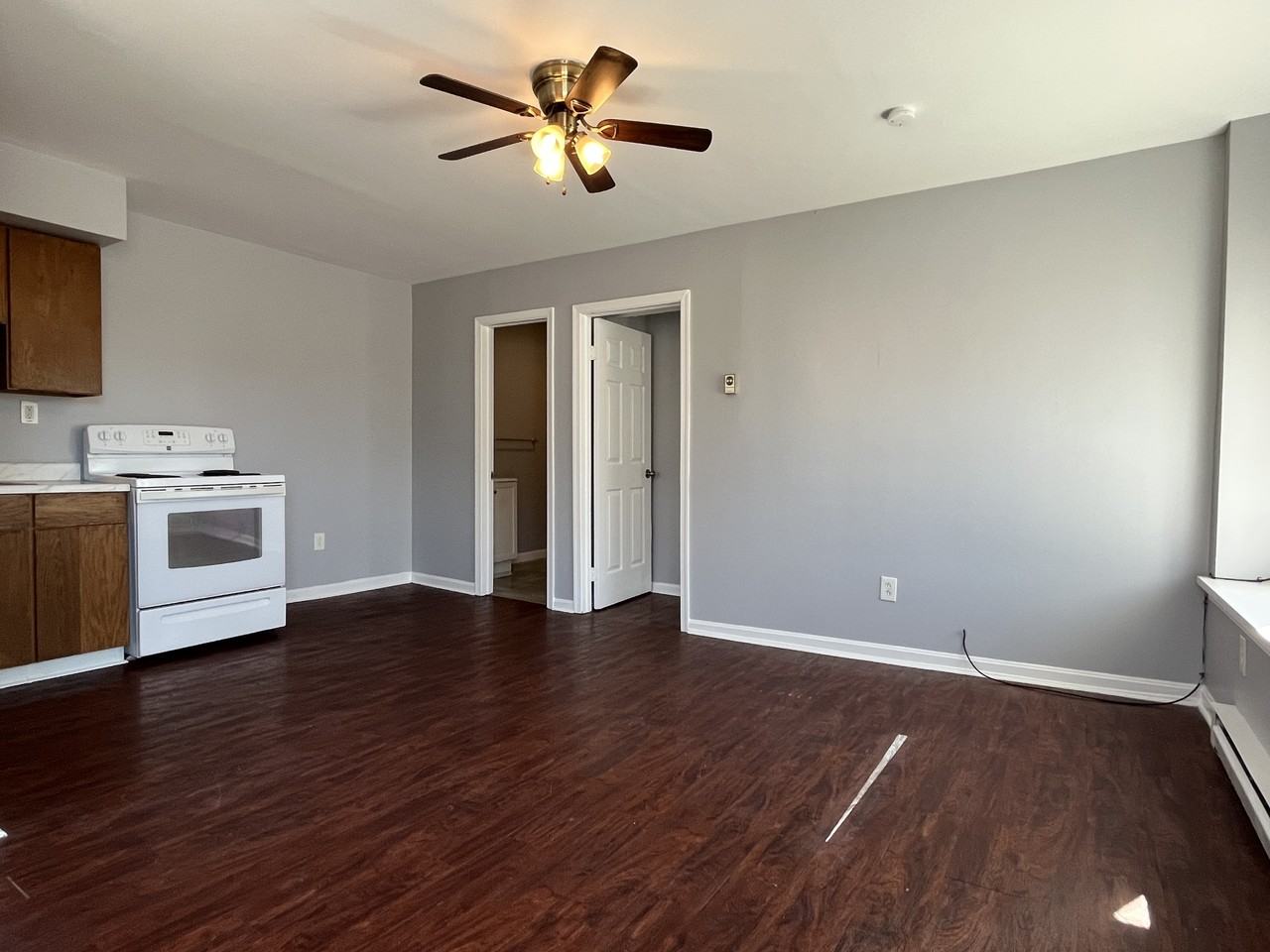 263 Ann Street - Photo 2 of 10