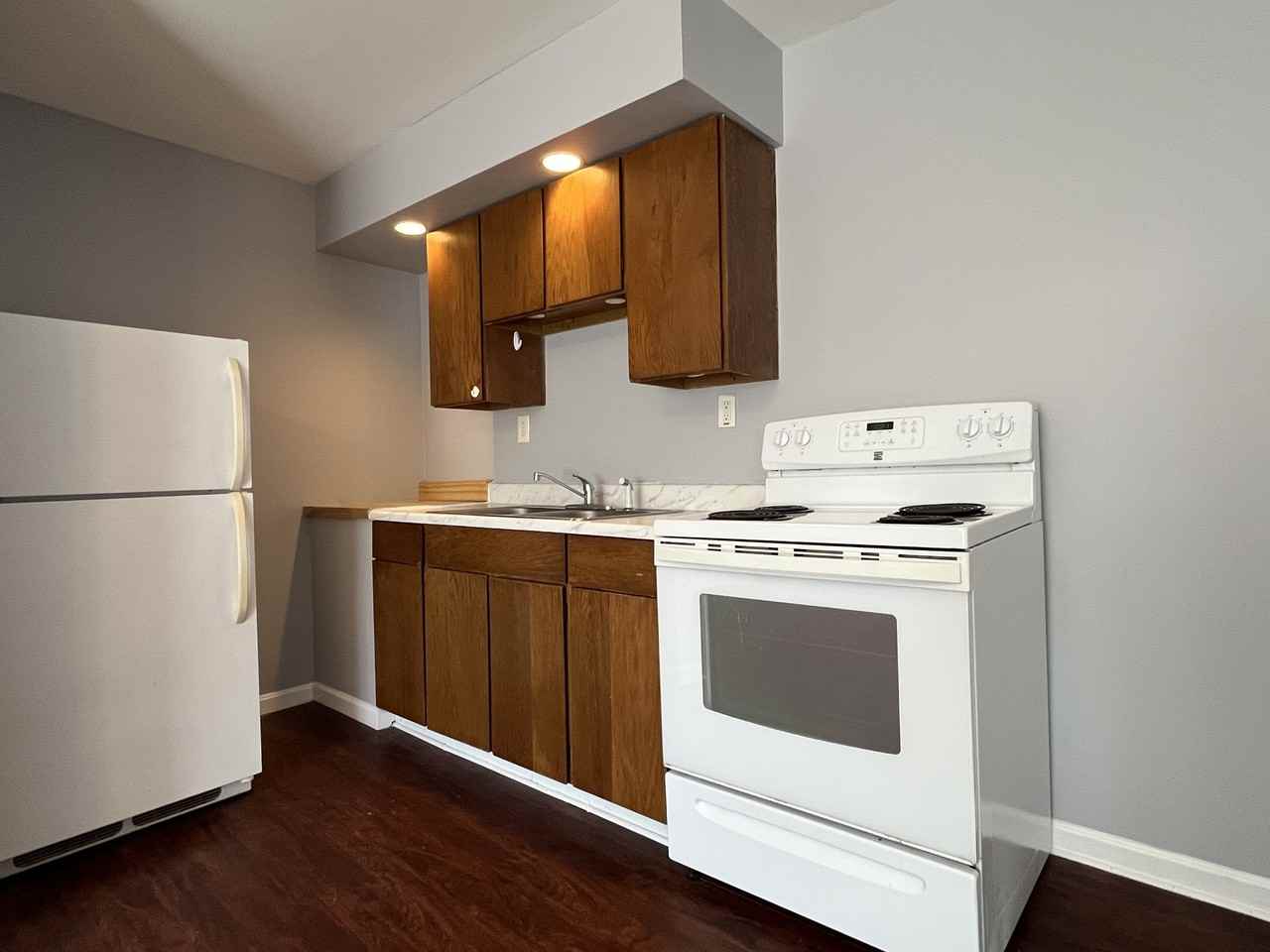 263 Ann Street - Photo 5 of 10