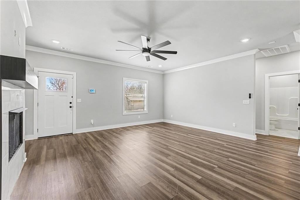 2 Creetown Ln - Photo 2 of 23