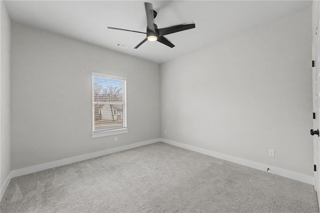 2 Creetown Ln - Photo 3 of 23