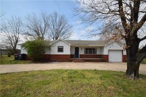 featured image of 2544 Butterfield Coach Rd