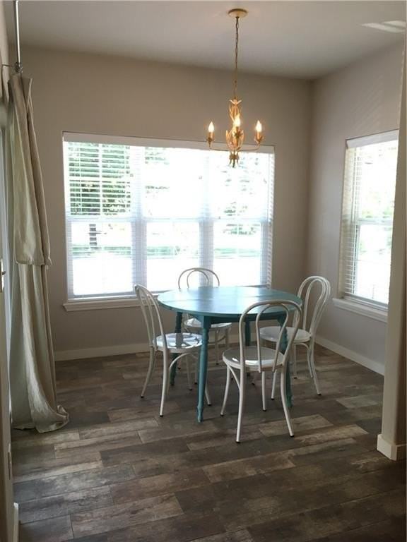 1639 W Stone St - Photo 3 of 9