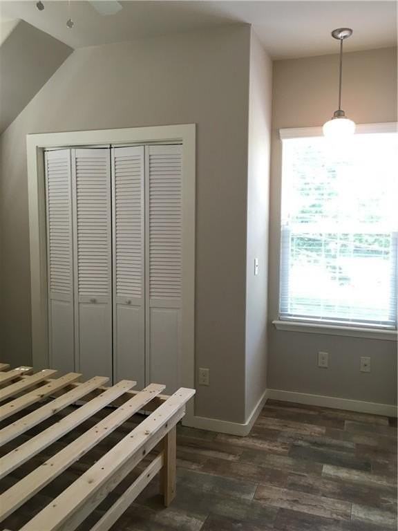 1639 W Stone St - Photo 4 of 9