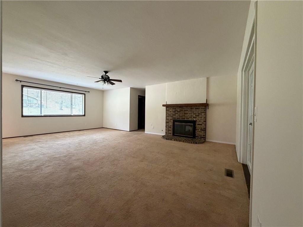 9108 Bluff Dr - Photo 5 of 16