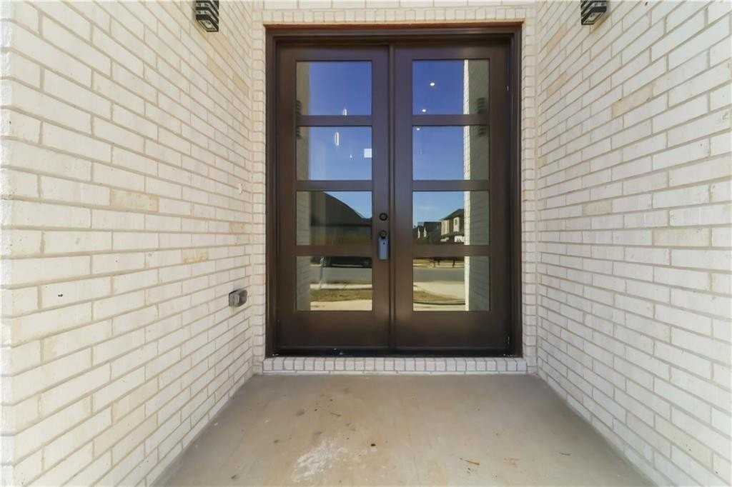 500 Apollo Dr - Photo 5 of 50