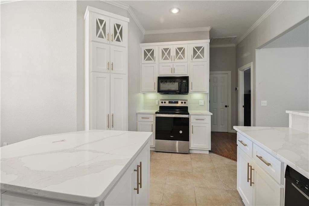 4 Dawn Hills Dr - Photo 5 of 19