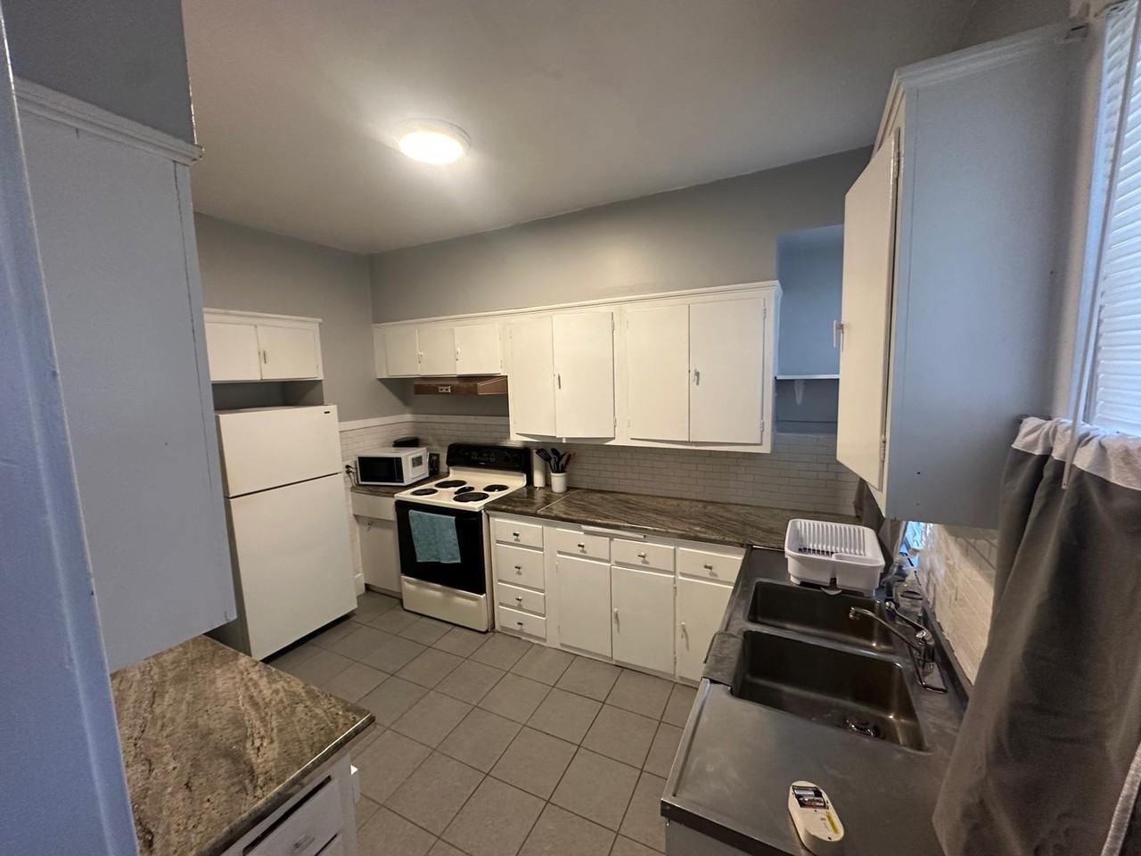 541 Myrtle Avenue - Photo 4 of 9