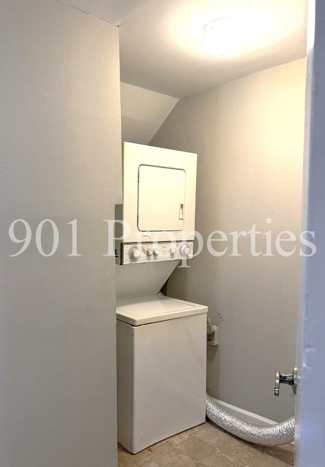 1267 Harbert Avenue #3 - Photo 7 of 13