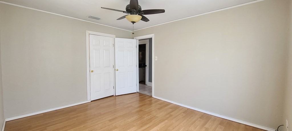 808 S Madison St #1 - Photo 3 of 14