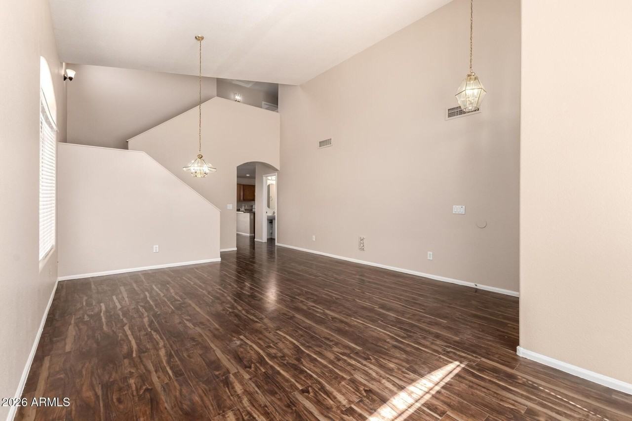 12602 W Pasadena Ave - Photo 5 of 27