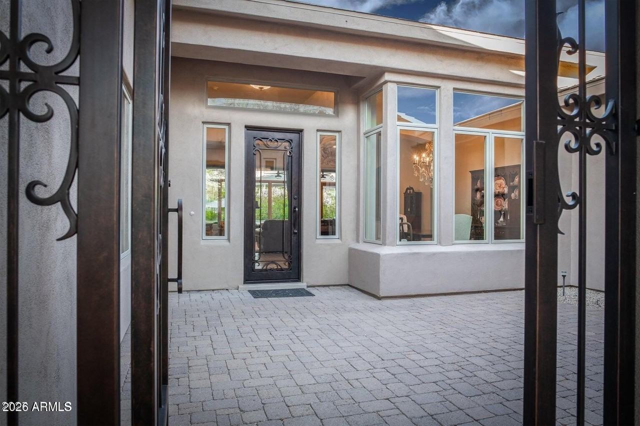 14672 E Larkspur Dr - Photo 3 of 35