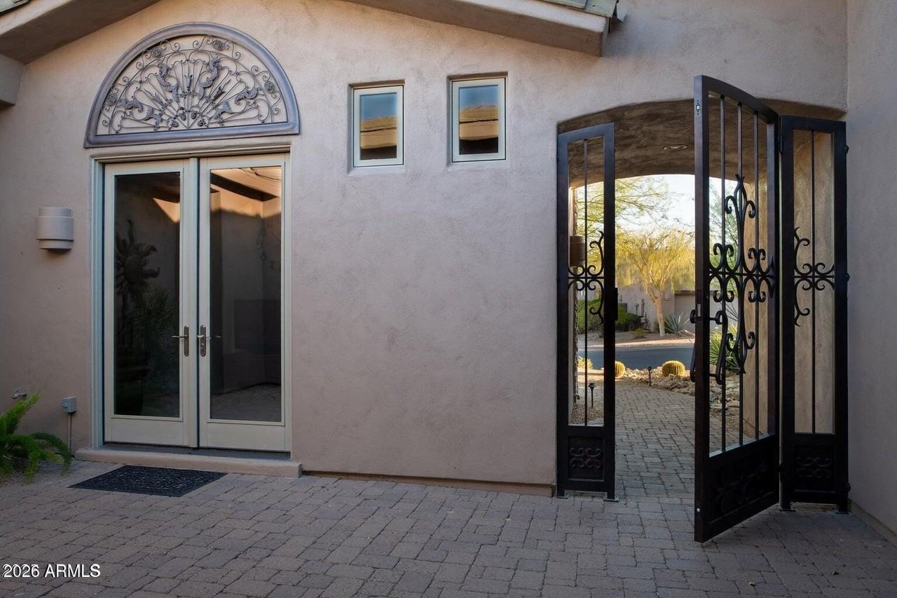 14672 E Larkspur Dr - Photo 4 of 35