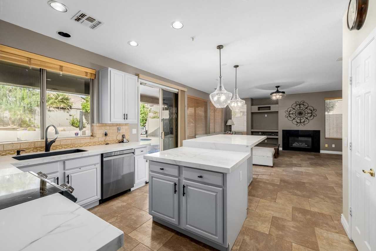 7740 E Phantom Way - Photo 7 of 36