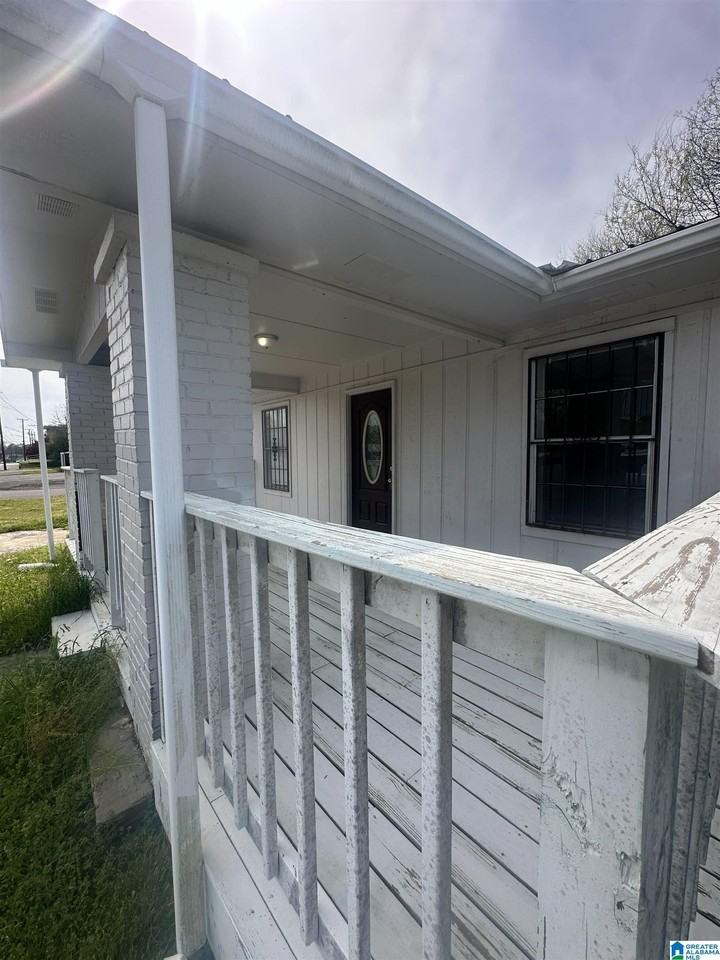 114 Main St - Photo 3 of 14