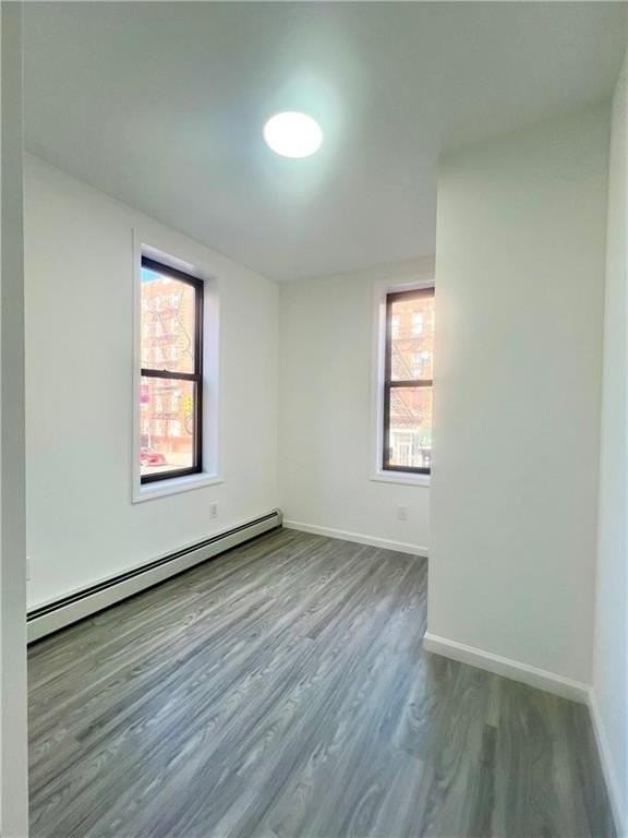 186 Erasmus St #2 - Photo 7 of 10