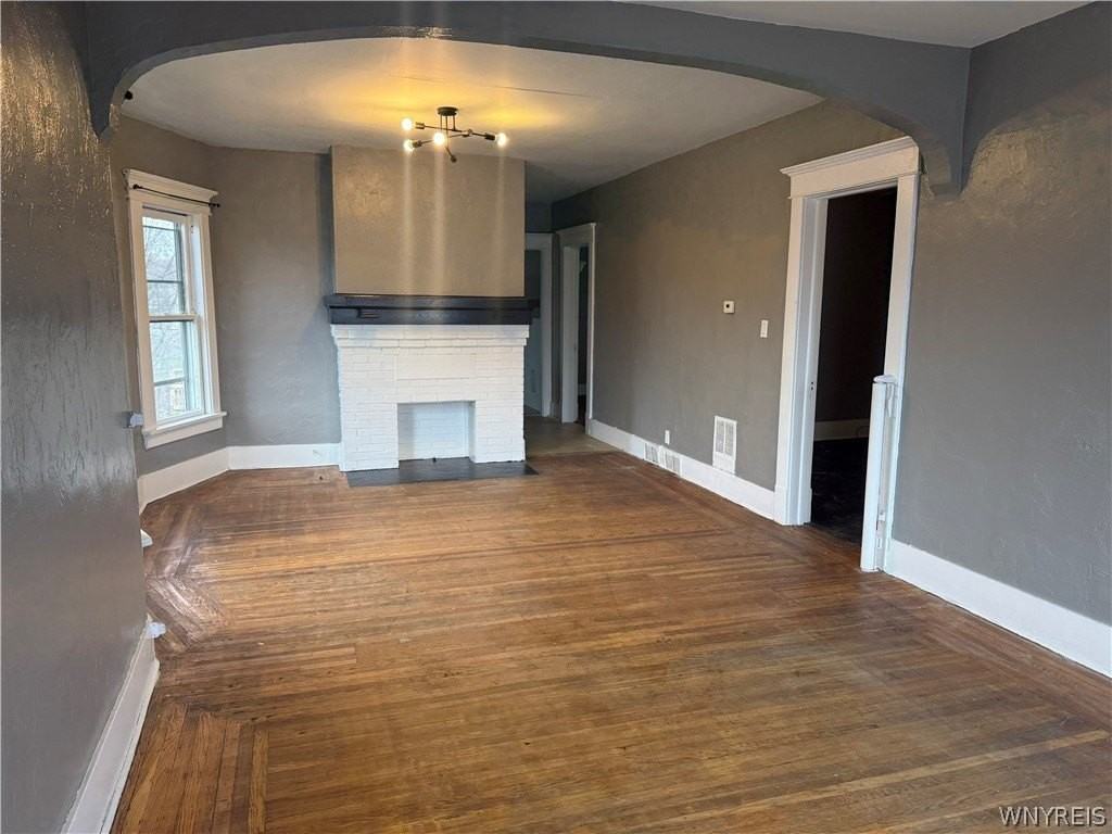 Seneca Street Connector - Photo 4 of 9