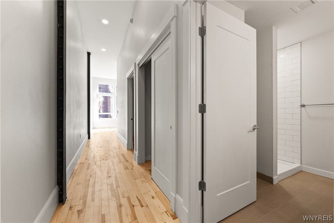 130 Pearl St - Photo 5 of 16