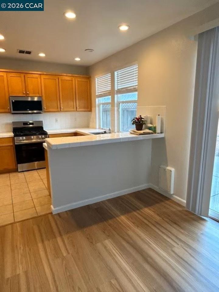 2297 Orleans St - Photo 6 of 18