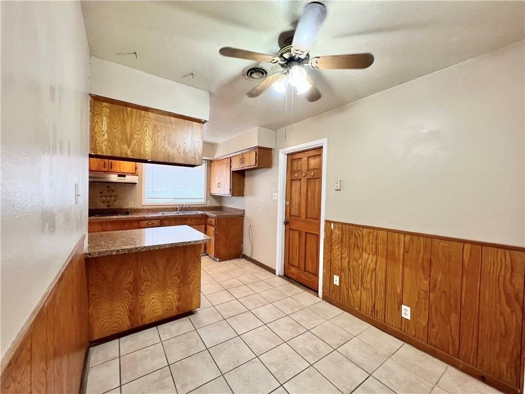 112 Rice Dr - Photo 5 of 30