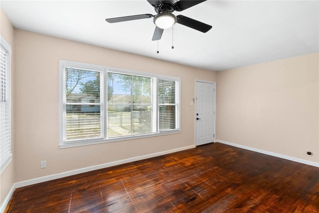 4325 Ramsey St - Photo 5 of 15