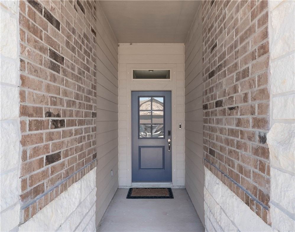 2662 Westeros St - Photo 3 of 24