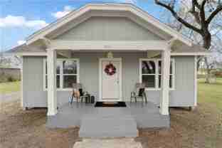 2459 1st St ## 0 - Photo 1 of 1