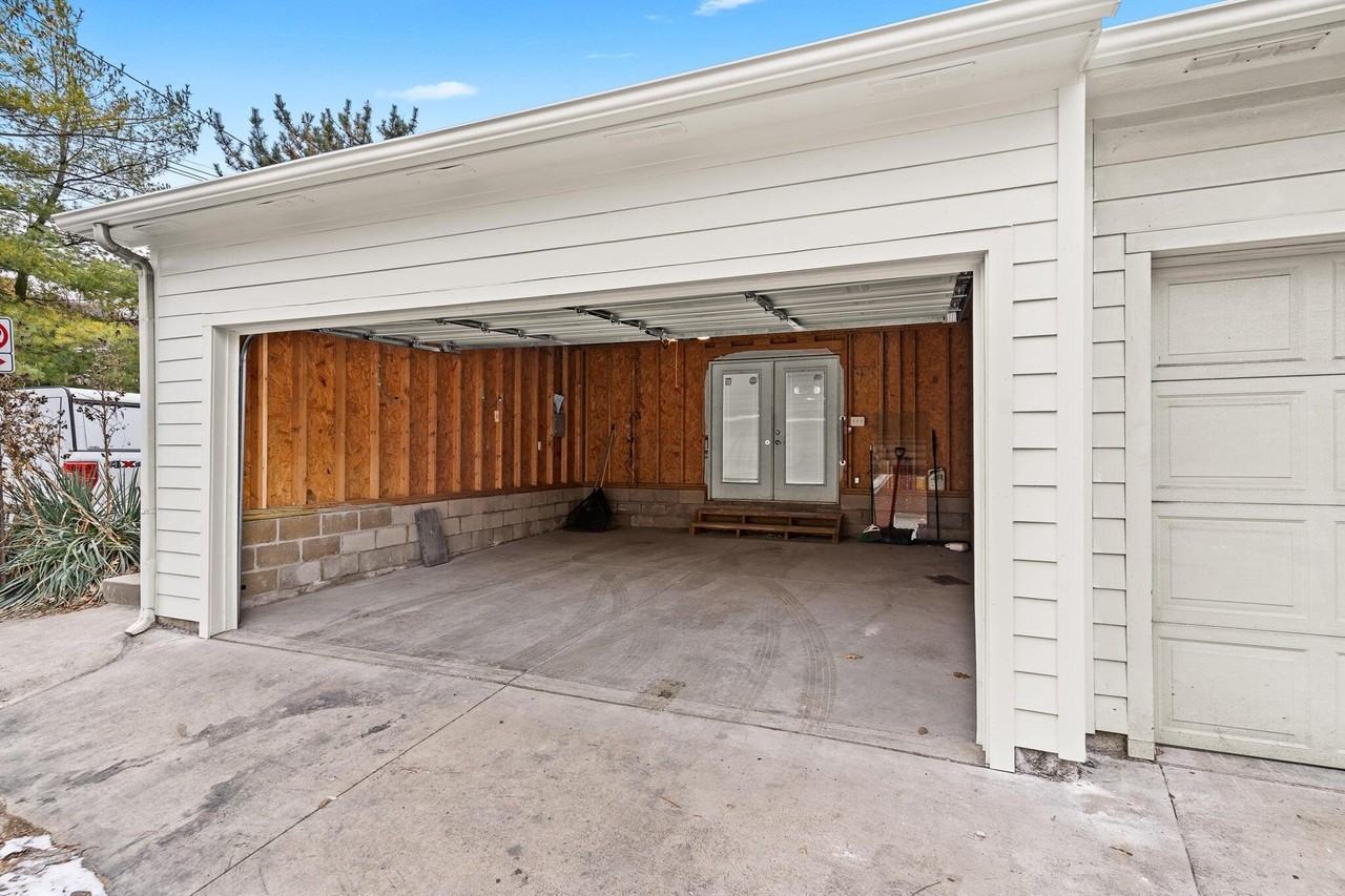 640 Neil Ave - Photo 6 of 50