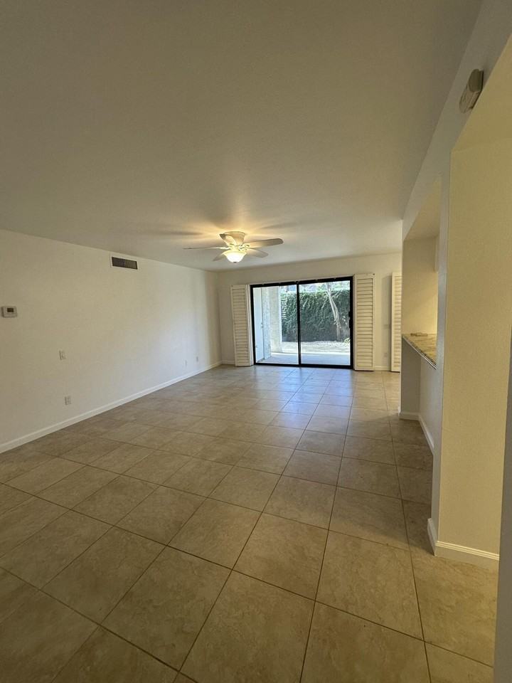 1150 E Palm Canyon Dr Unit 60 - Photo 5 of 17