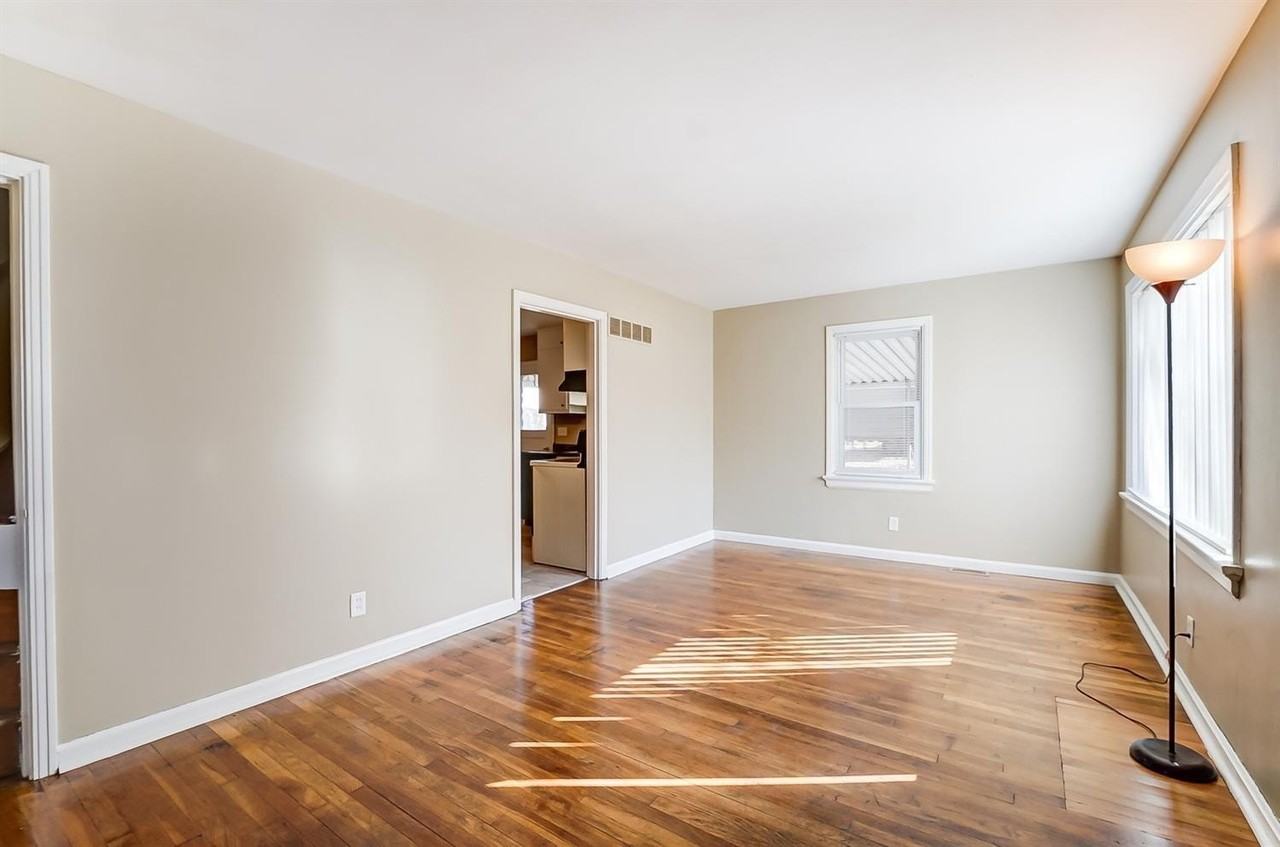 1908 Emerson Ave - Photo 7 of 31