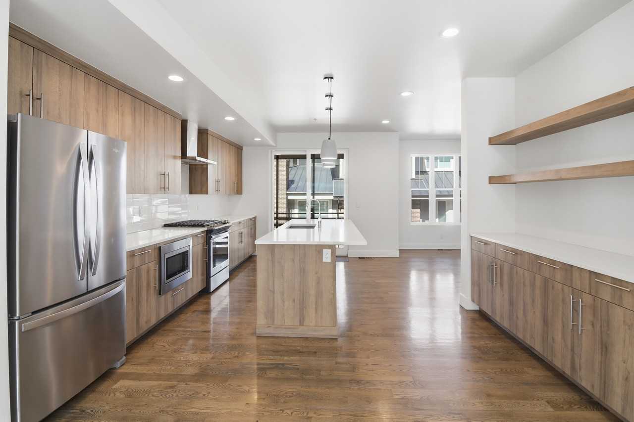 134 Washington Ave #1 - Photo 2 of 19