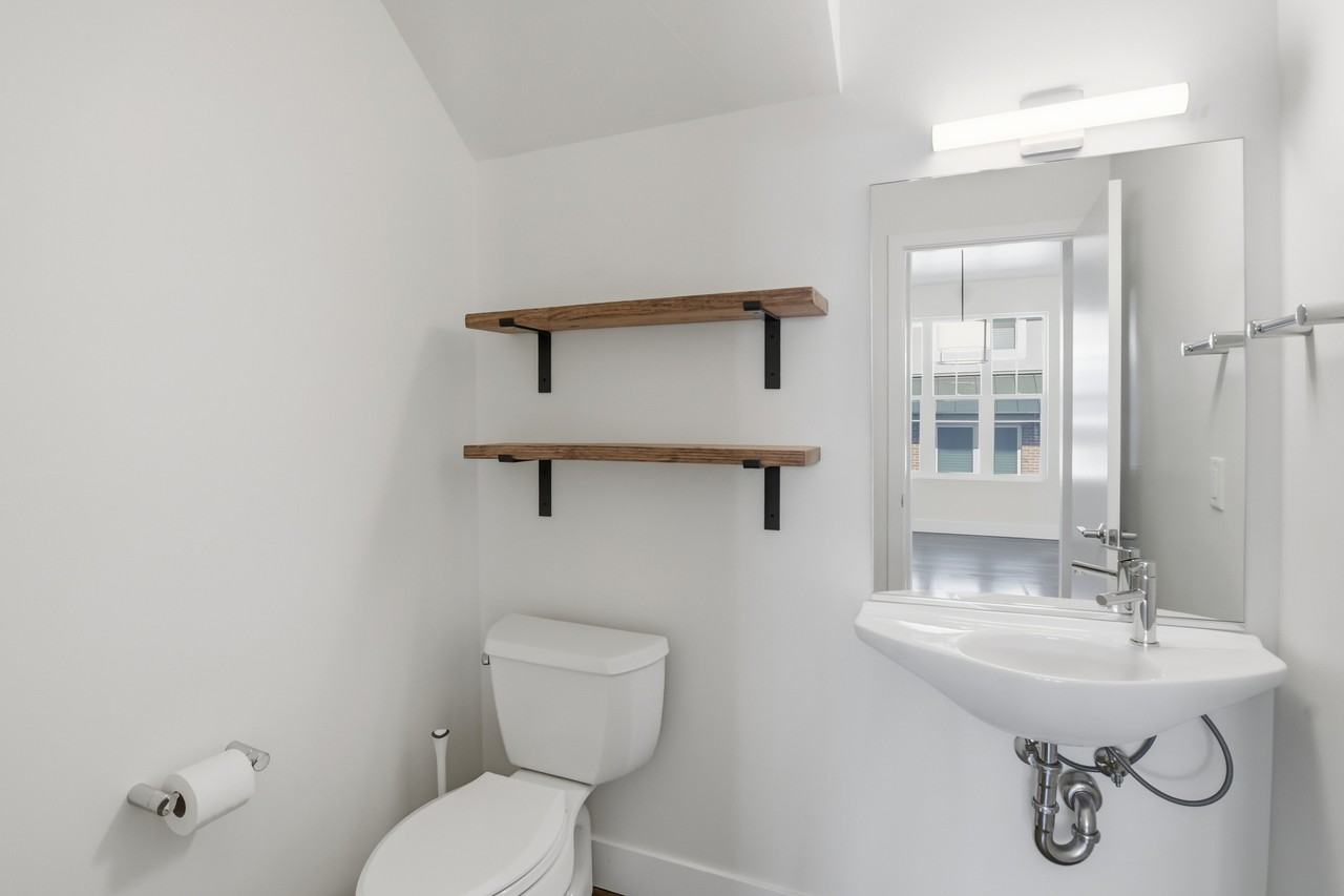 134 Washington Ave #1 - Photo 7 of 19