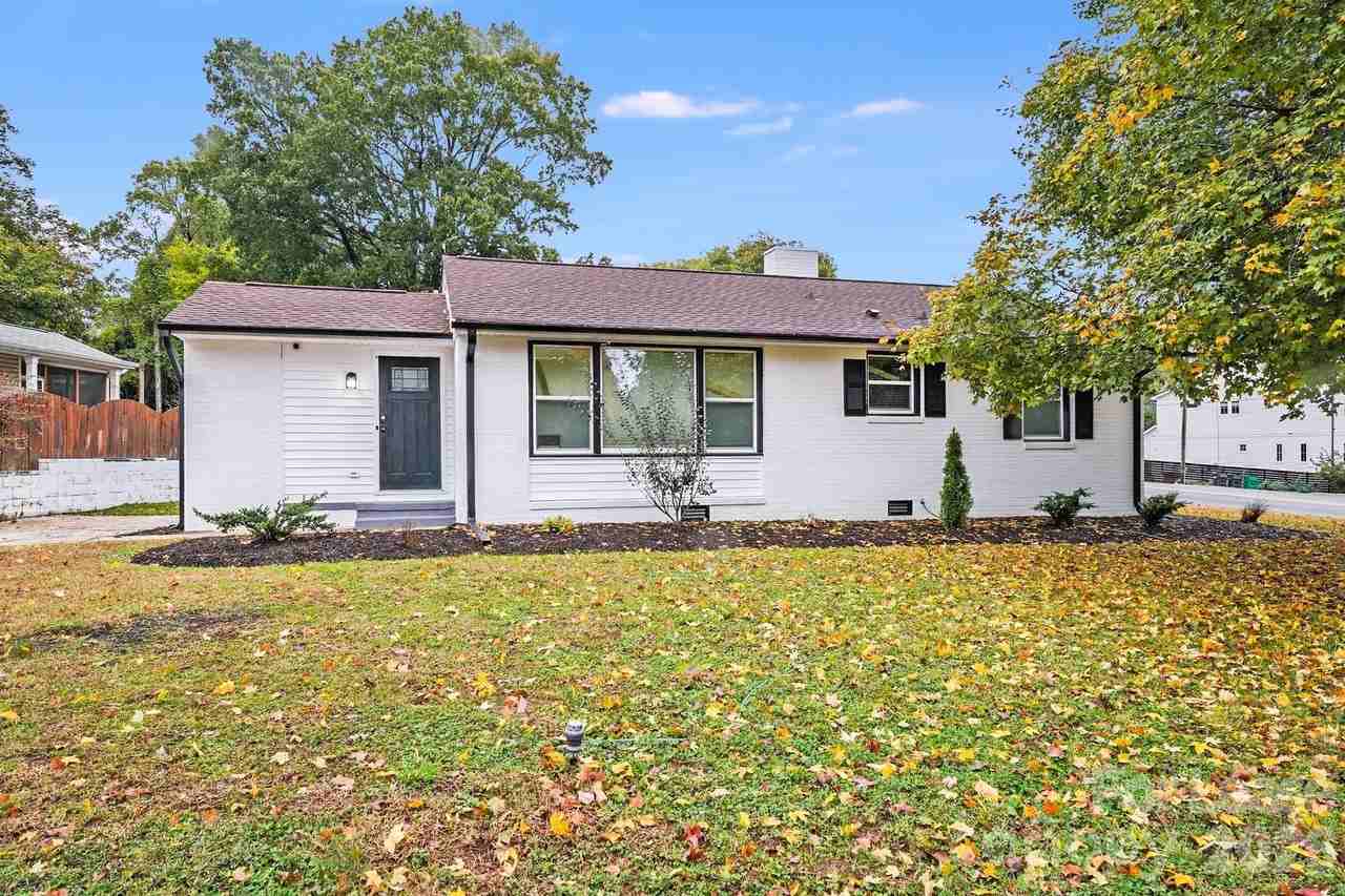 2301 Shamrock Dr - Photo 5 of 19