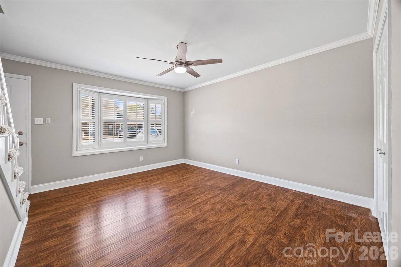 1933 Ebenezer Rd - Photo 7 of 27