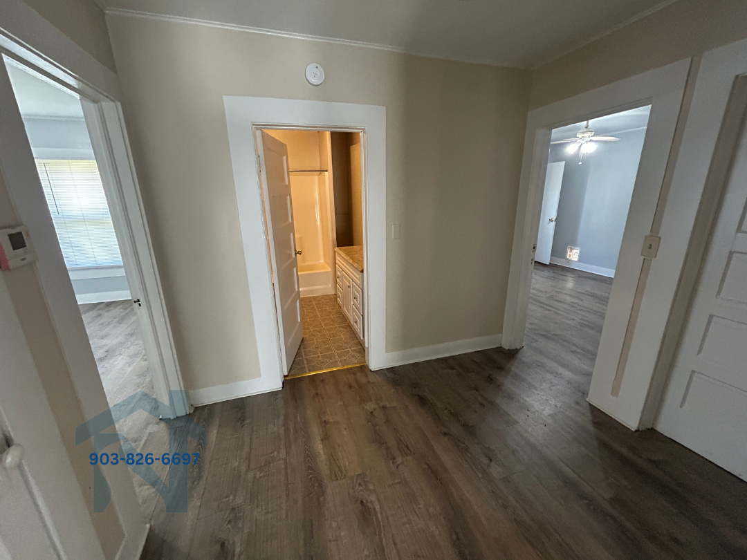 1006 Nelson Blvd #1 - Photo 6 of 14