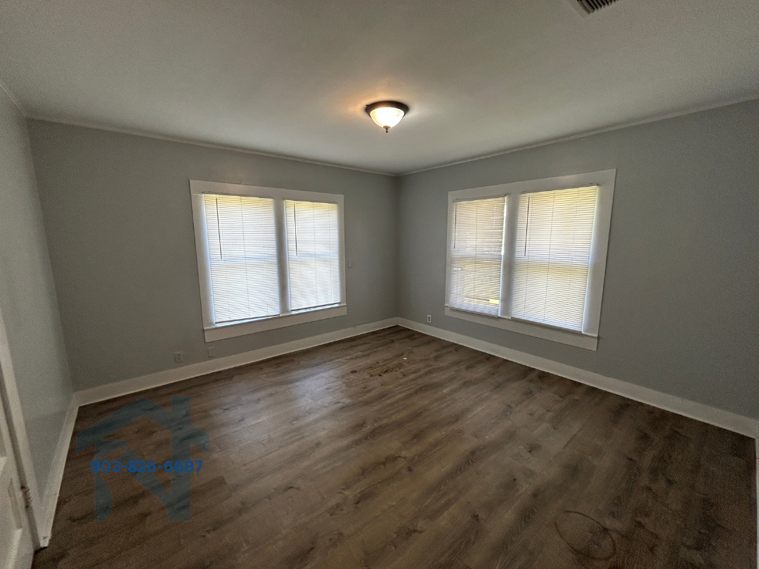 1006 Nelson Blvd #1 - Photo 7 of 14