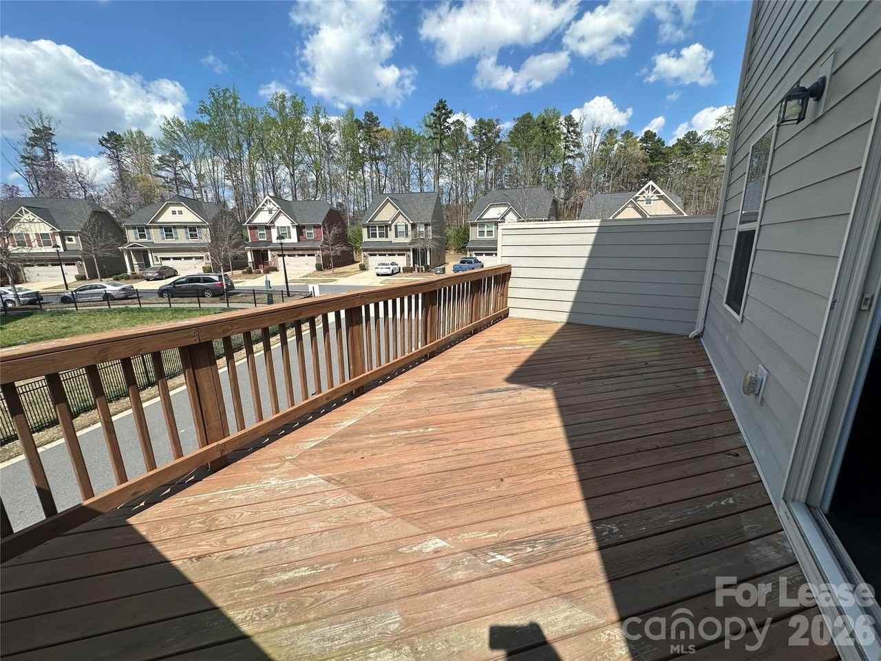 3612 Speer Blvd - Photo 6 of 10