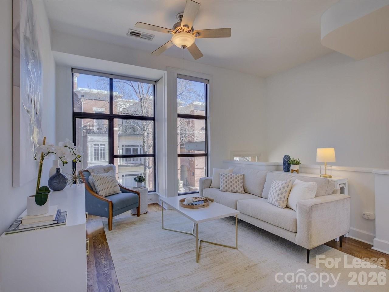 636 Garden District Dr - Photo 3 of 38