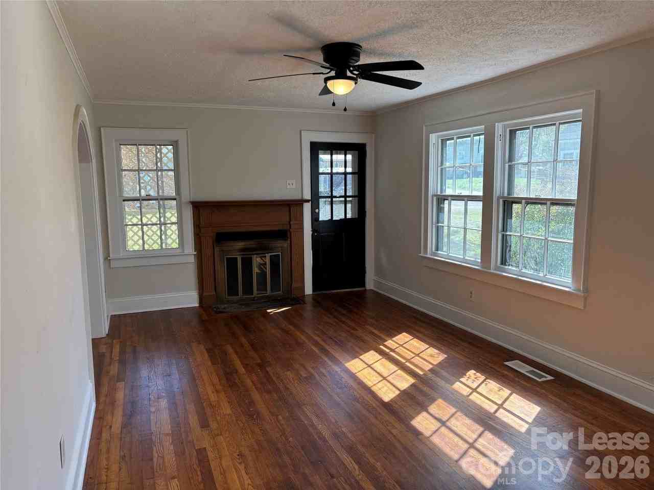 194 Lawing St - Photo 6 of 16